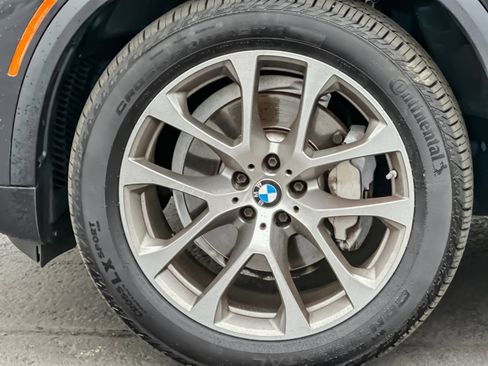 Used 2022 BMW X5 xDrive40i AWD/4WD image 26