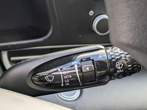 Used 2021 Hyundai Elantra SEL image 26