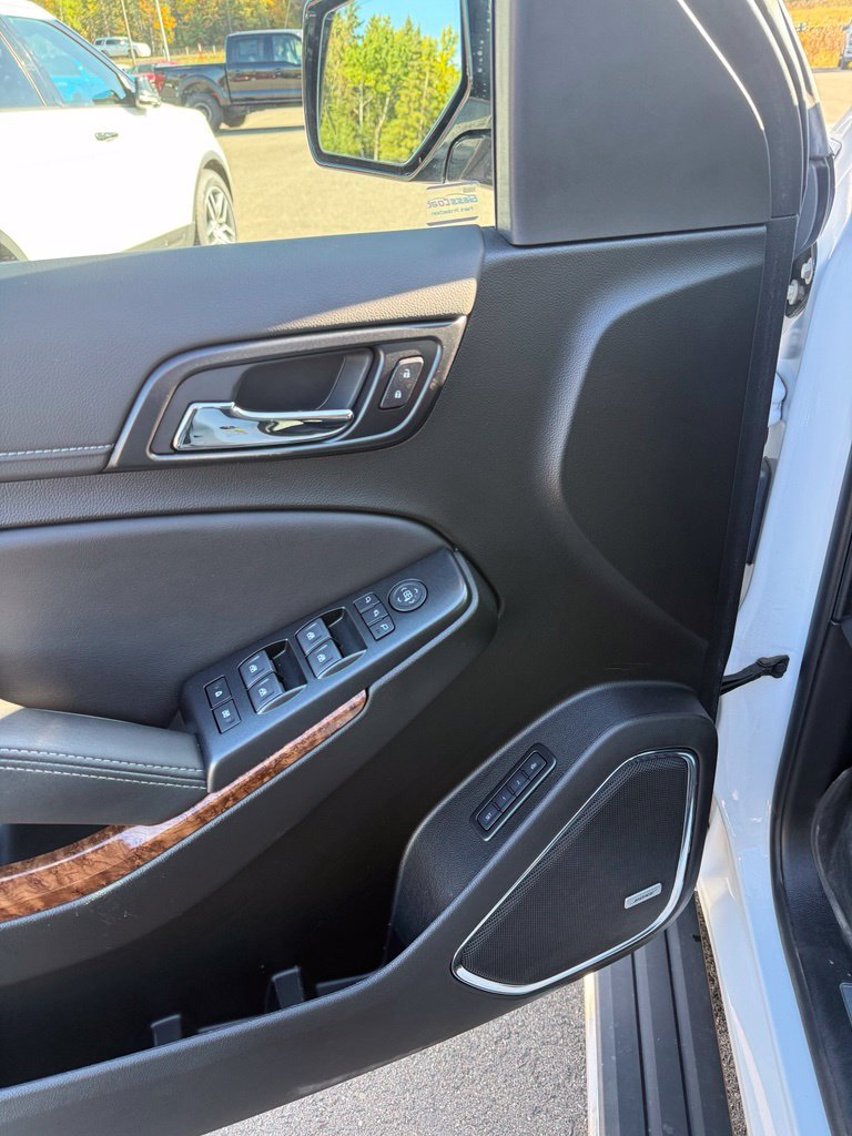 Used 2019 Chevrolet Tahoe Premier w/ Premier Plus Edition AWD/4WD image 31