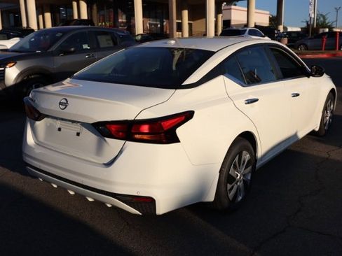 New 2025 Nissan Altima 2.5 S image 4