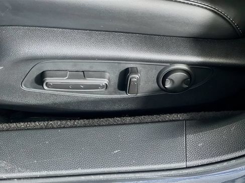 Used 2025 Honda Accord Touring image 13