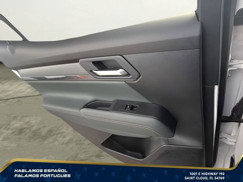 New 2026 GMC Terrain AT4 w/ Convenience Package III AWD/4WD image 25