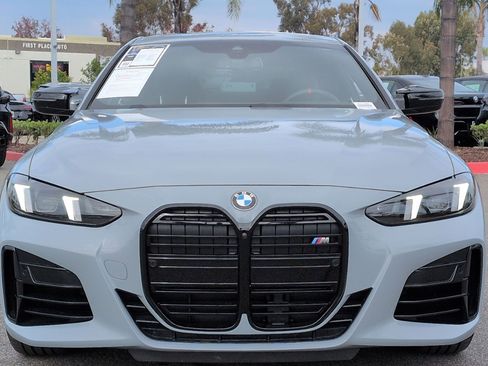Used 2025 BMW M440i Coupe w/ Premium Package image 3