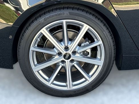 New 2025 Audi A6 Premium image 23