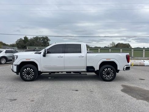 Used 2024 GMC Sierra 2500 Denali Ultimate image 7