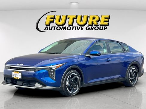 Used 2025 Kia K4 EX image 8