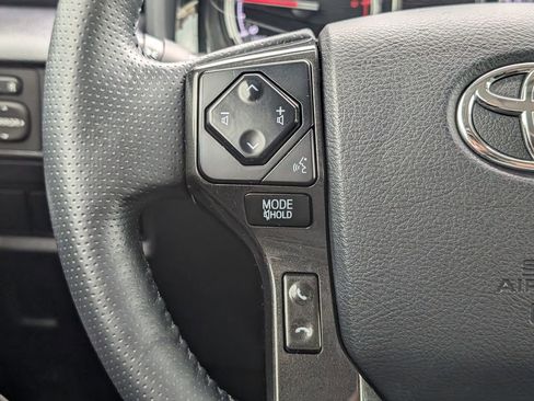 Used 2023 Toyota 4Runner TRD Off-Road Premium w/ Moonroof Package AWD/4WD image 20