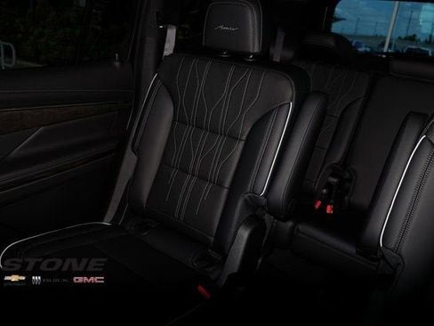 New 2026 Buick Enclave Avenir w/ Super Cruise Package image 14