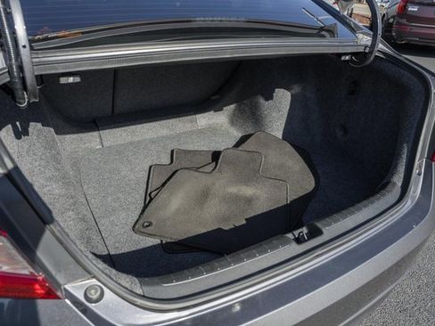 Used 2018 Honda Accord EX-L image 9