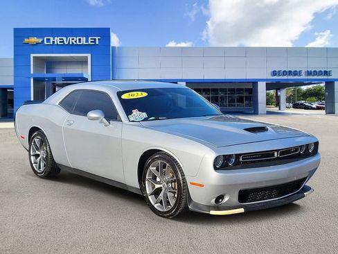 Used 2023 Dodge Challenger GT image 1