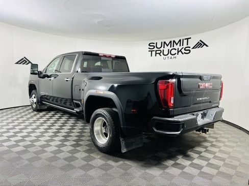 Used 2021 GMC Sierra 3500 Denali w/ Denali Ultimate Package image 3