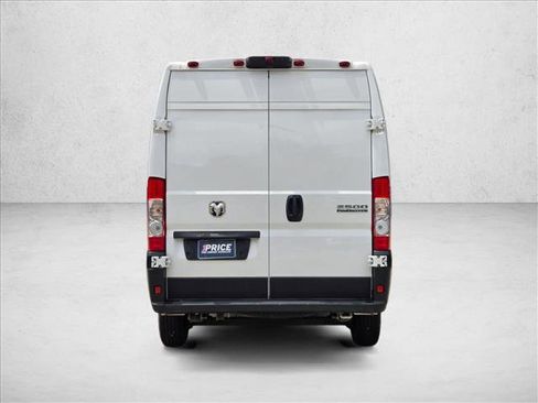 Used 2024 RAM ProMaster 2500 w/ Convenience Group FWD image 6