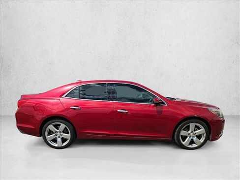 Used 2014 Chevrolet Malibu LTZ FWD image 4