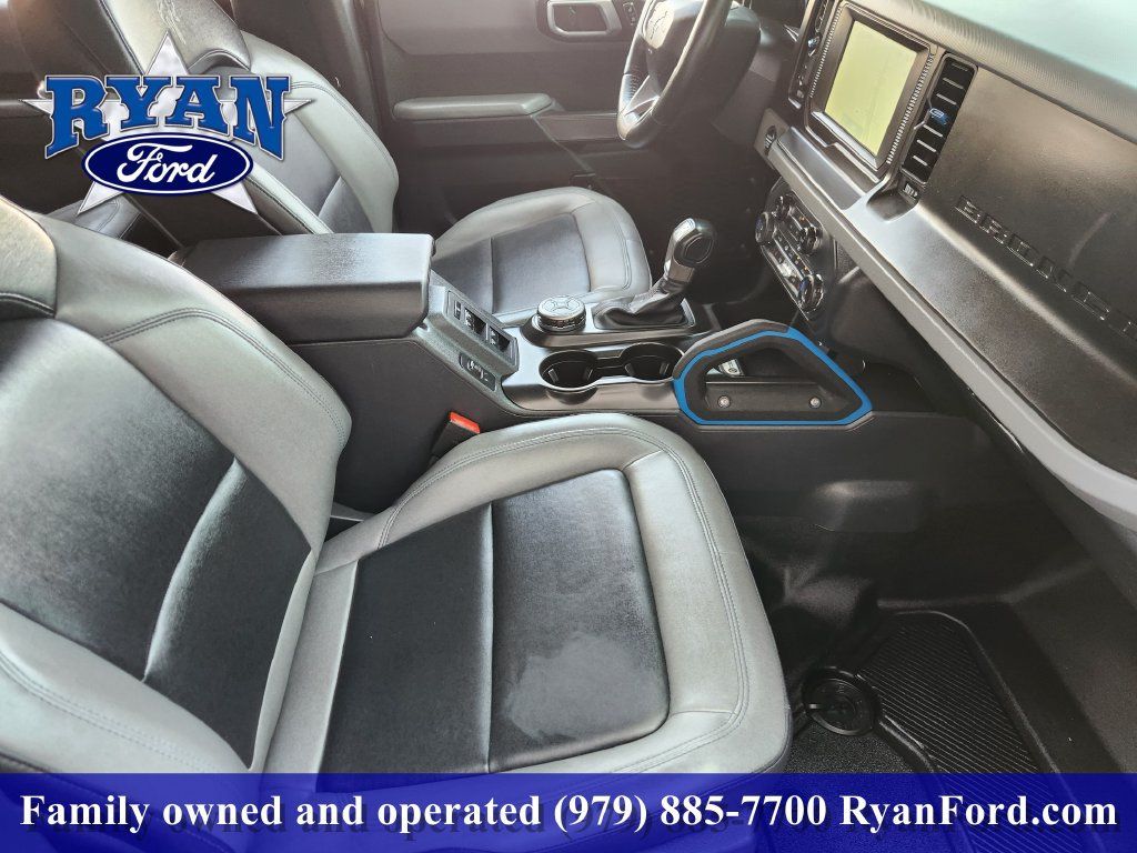 Used 2022 Ford Bronco Black Diamond AWD/4WD image 10
