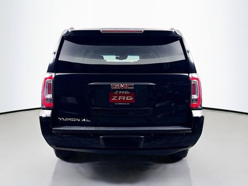 Used 2019 GMC Yukon XL SLT image 4