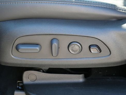Used 2023 Buick Enclave Avenir w/ Avenir Technology Package AWD/4WD image 13
