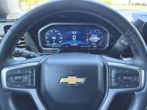 Used 2024 Chevrolet Silverado 1500 LT AWD/4WD image 11