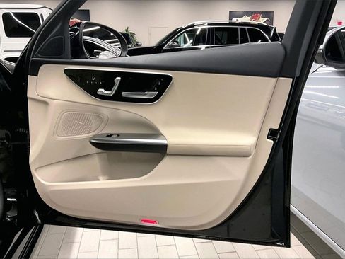 Certified 2023 Mercedes-Benz C 300 4MATIC Sedan image 16