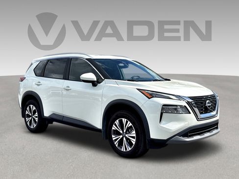 Used 2023 Nissan Rogue SV w/ SV Premium B Package image 1