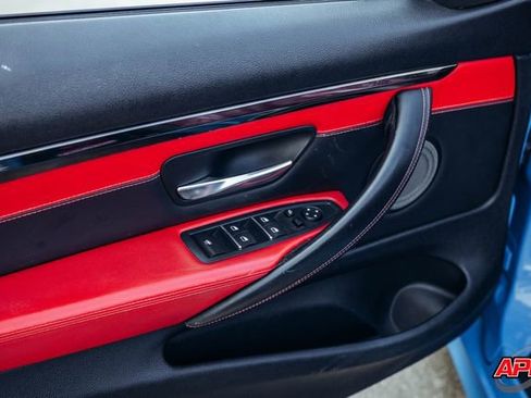 Used 2018 BMW M4 Convertible w/ Competition Package image 66