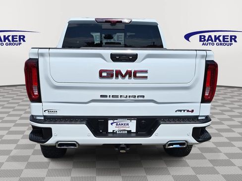 Used 2025 GMC Sierra 1500 AT4 w/ AT4 Premium Package AWD/4WD image 6
