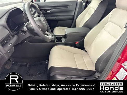 Used 2025 Honda CR-V LX image 4