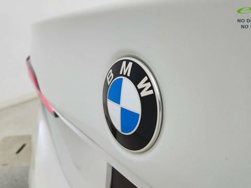 Used 2025 BMW 530i RWD image 17
