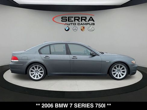Used 2006 BMW 750i RWD image 7