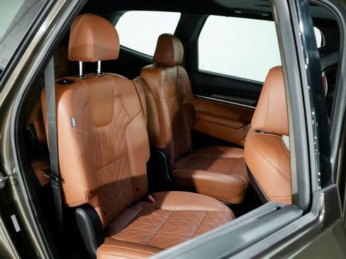 Used 2024 Kia Telluride EX X-Line image 32