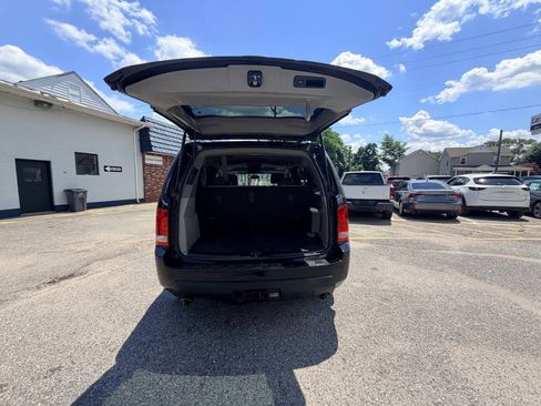 Used 2011 Honda Pilot Touring image 48