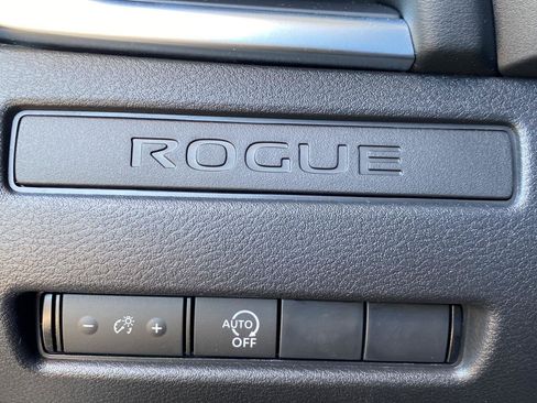Certified 2025 Nissan Rogue S FWD image 27