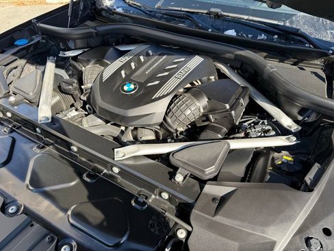 Used 2023 BMW X6 M50i w/ Executive Package image 17