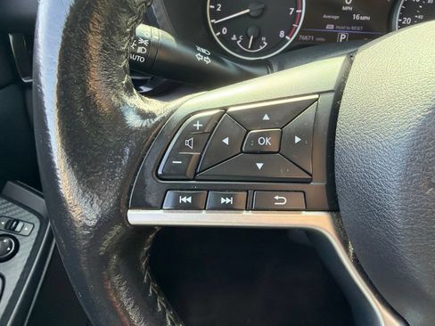 Used 2022 Nissan Sentra SV FWD image 24