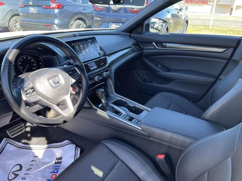 Used 2022 Honda Accord Sport image 4