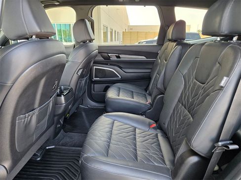 Used 2023 Kia Telluride EX X-Line image 15