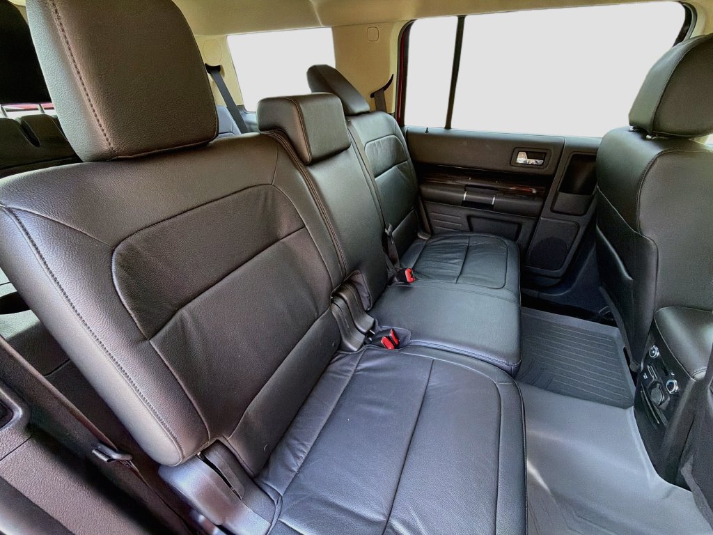 Used 2016 Ford Flex SEL w/ Equipment Group 202A AWD/4WD image 29