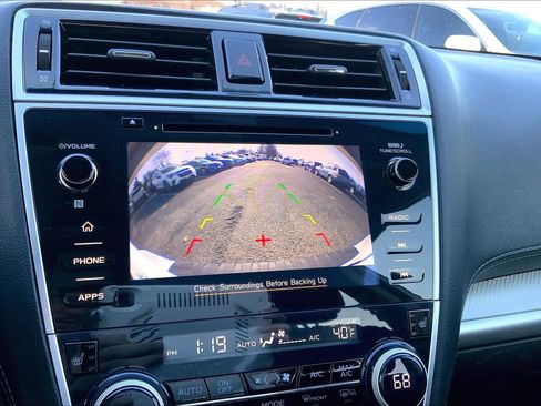 Used 2018 Subaru Outback 2.5i Premium image 27