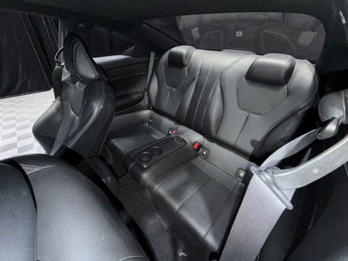 Used 2018 INFINITI Q60 3.0t Luxe image 17