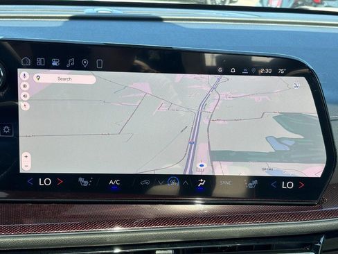 New 2026 Chevrolet Traverse Z71 image 17