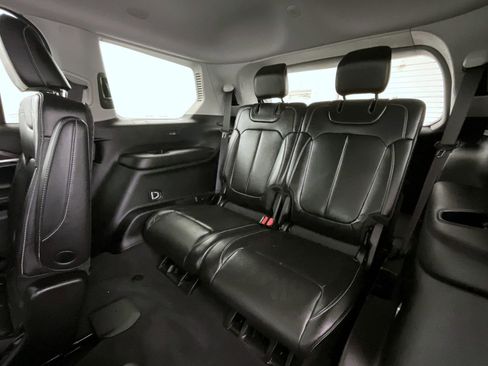 Certified 2022 Jeep Grand Cherokee L Limited image 21