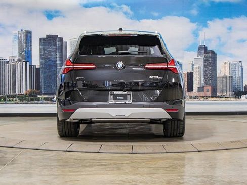 Used 2026 BMW X3 xDrive30 w/ Convenience Package image 11