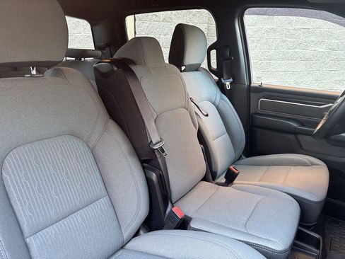 Used 2022 RAM 1500 Big Horn w/ Trailer Tow Group AWD/4WD image 11