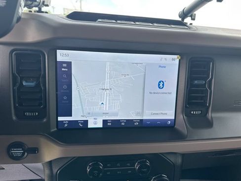 Used 2024 Ford Bronco Wildtrak AWD/4WD image 18