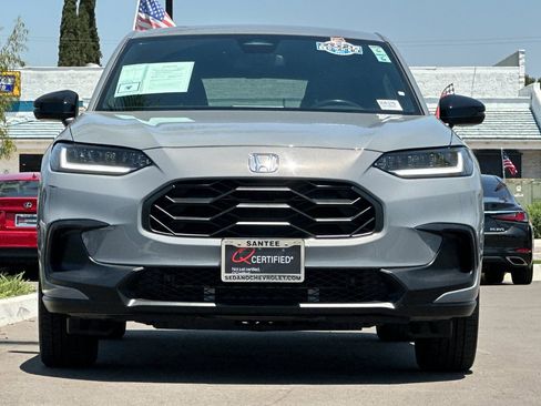 Used 2025 Honda HR-V Sport image 9