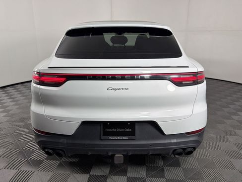 Certified 2023 Porsche Cayenne Coupe AWD/4WD image 10