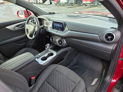 Used 2019 Chevrolet Blazer LT image 24