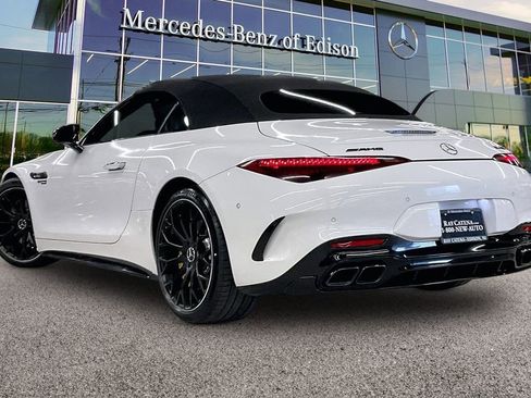 Certified 2022 Mercedes-Benz SL 63 AMG 4MATIC image 2