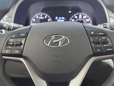 Used 2019 Hyundai Tucson Value w/ Cargo Package image 18