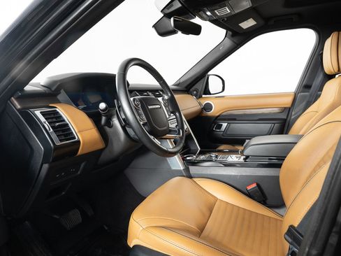 Used 2018 Land Rover Discovery HSE Luxury image 13