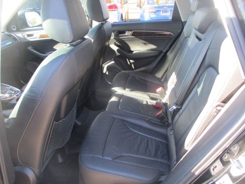 Used 2014 Audi Q5 2.0T Premium Plus image 11